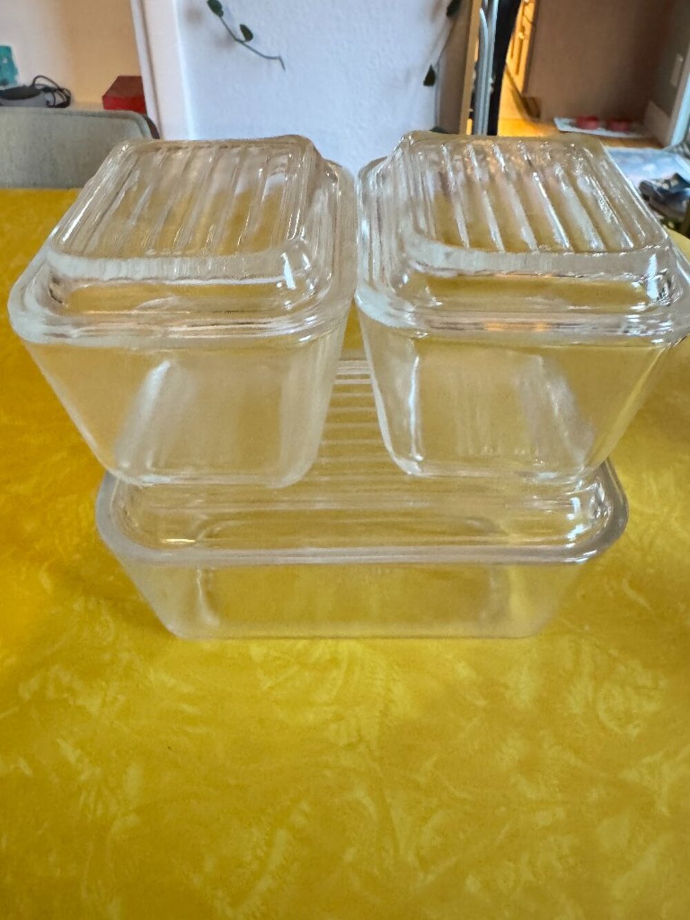 Pyrex Clear Fridgie Set pristine condition 501 502 vintage
